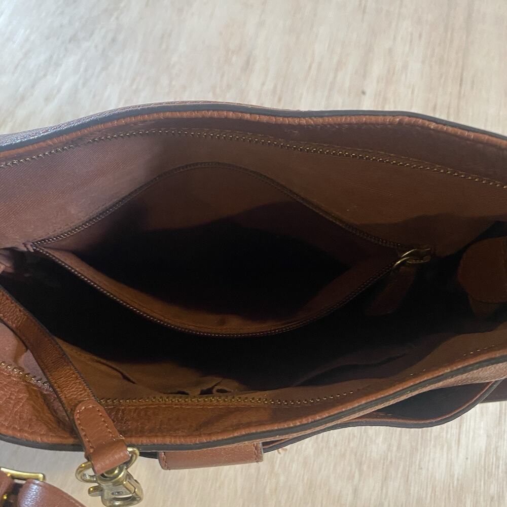 FRYE Olivia Large Leather Crossbody Shoulder Bag in Cognac-Originally $378 - Picture 13 of 14